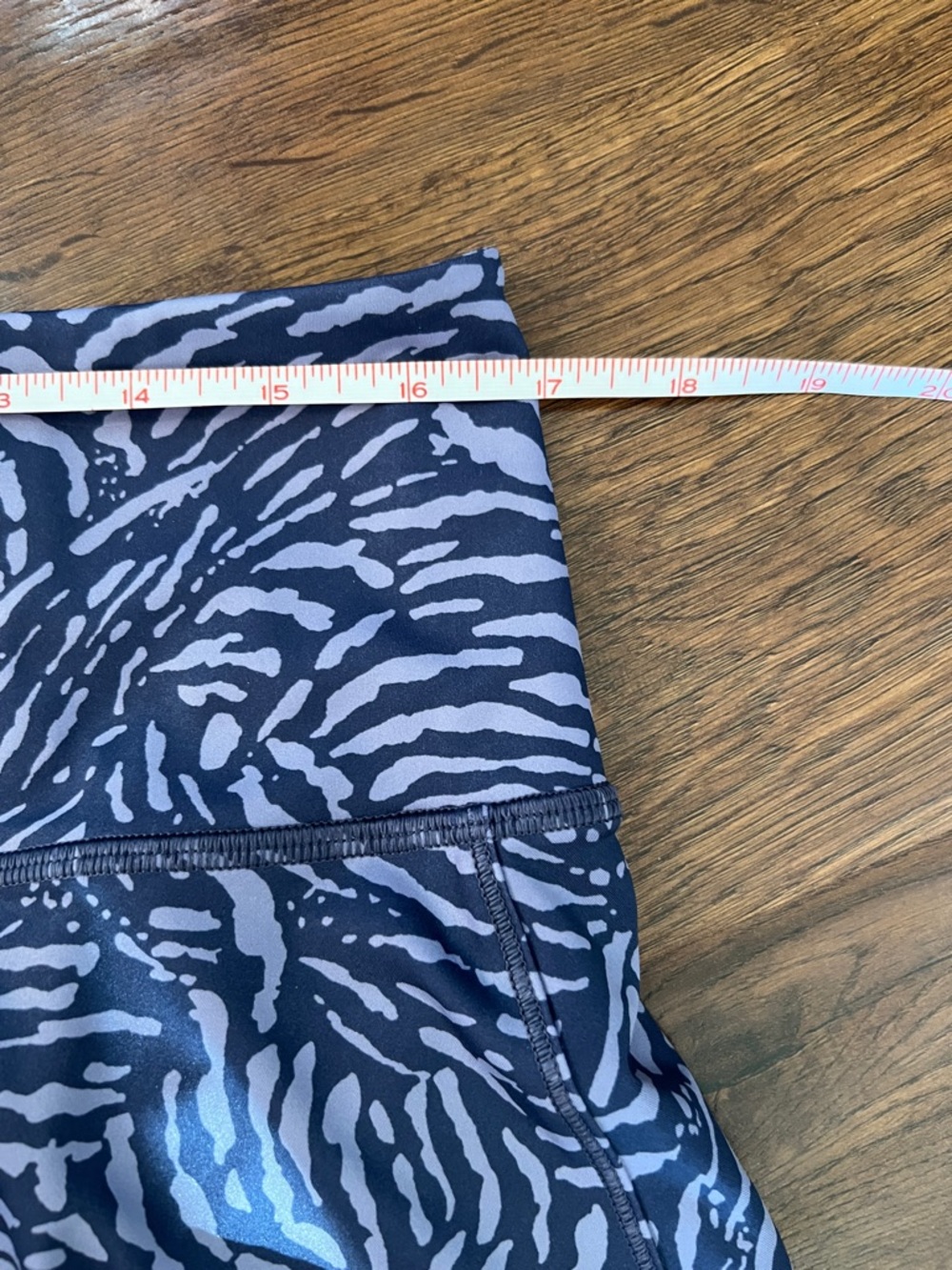 Athleta Ace Printed Tennis Skort Large Blue Gray Athletic Skirt Built In Shorts - Picture 7 of 7